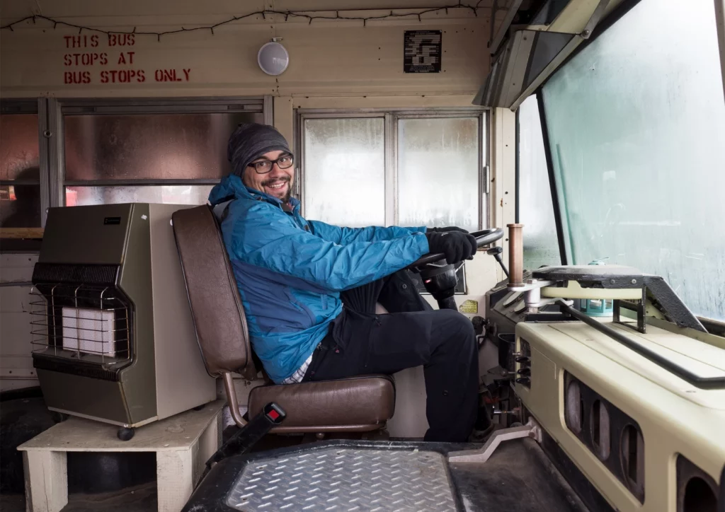 alter ausrangierter Bus